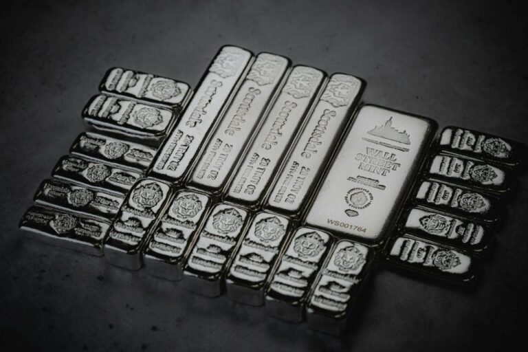 Silberpreis hängt den Goldpreis ab